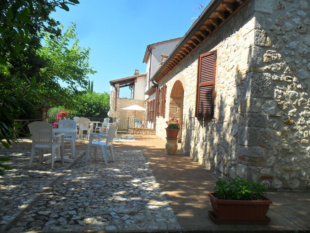 Aparthotel Casale Santa Caterina à Amelia Extérieur photo